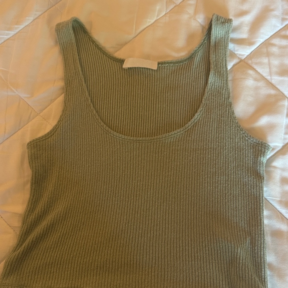Scoop Neck Ribbed Tank Top - Sage Green